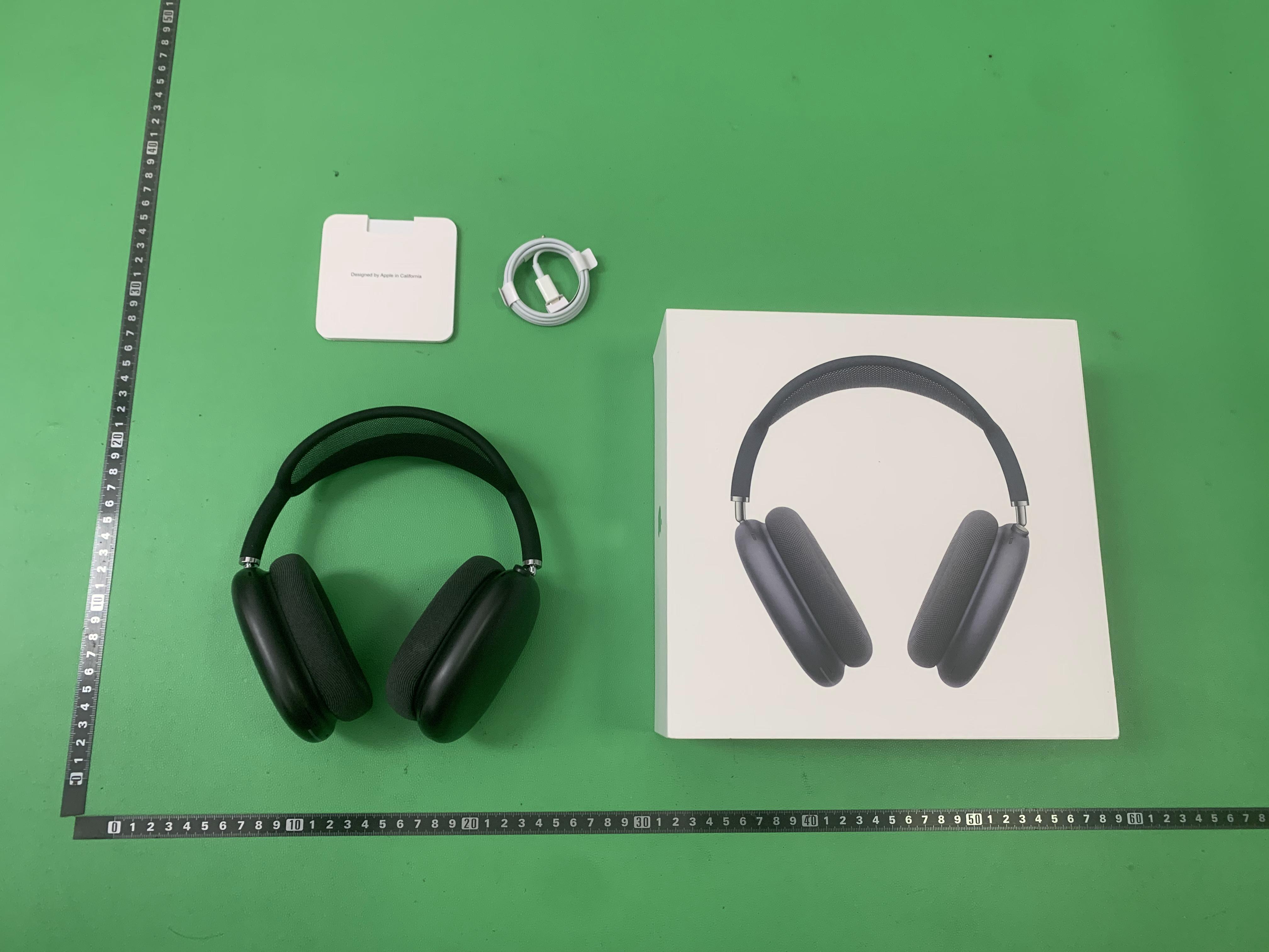 Apple Headphones -11