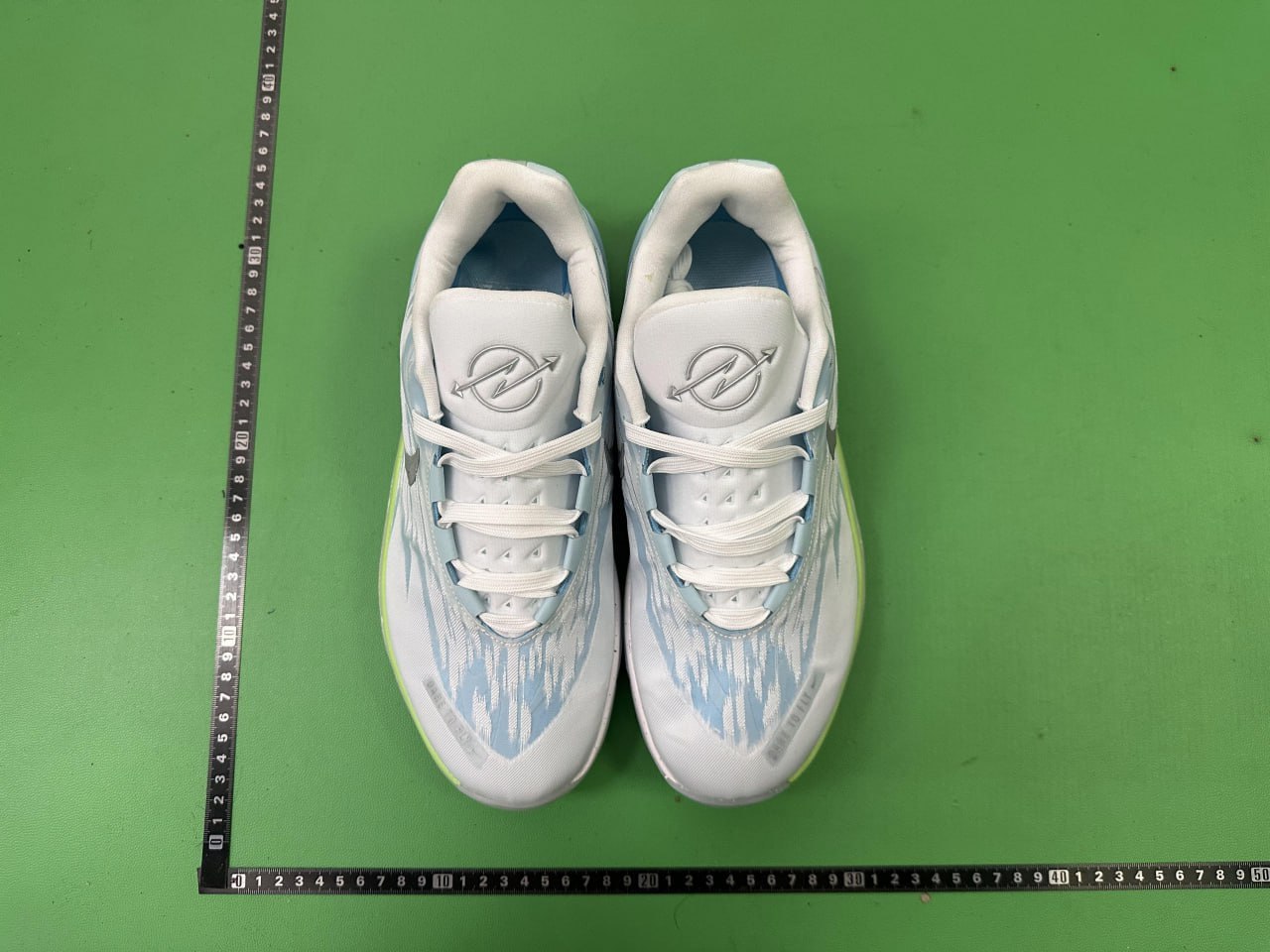 Nike Air Zoom G.T. Cut 2  -5