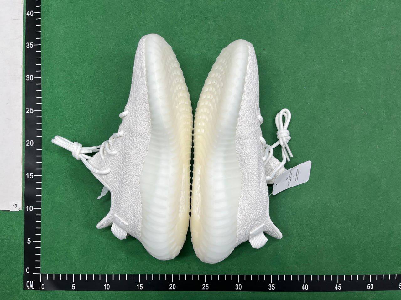 adidas Yeezy Yeezy Boost 350 V2  -8