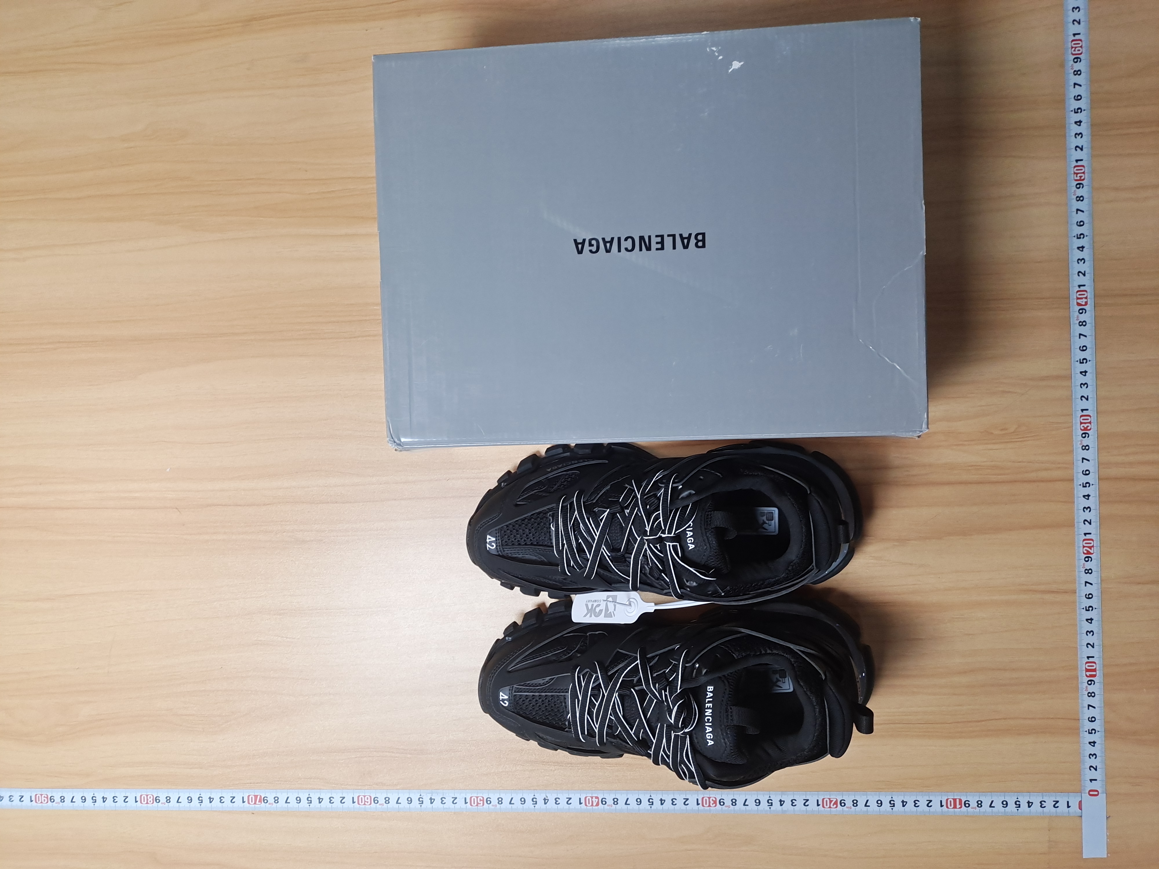 OK  Batch   Balenciaga Track -6