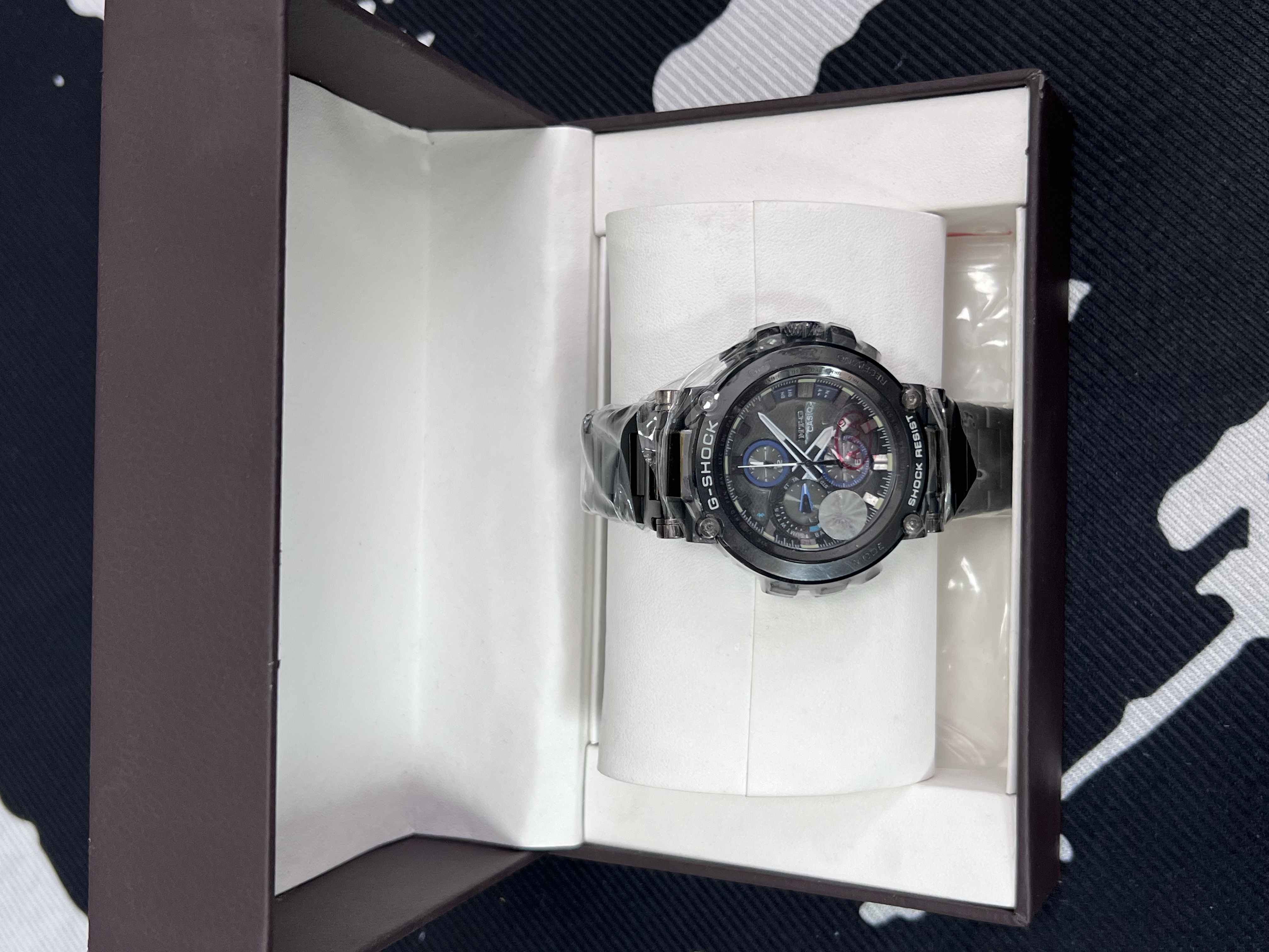 “Spring 2026’s Best Fits Are the Ones That Don’t Try Too Hard”(图5) 3.jpg