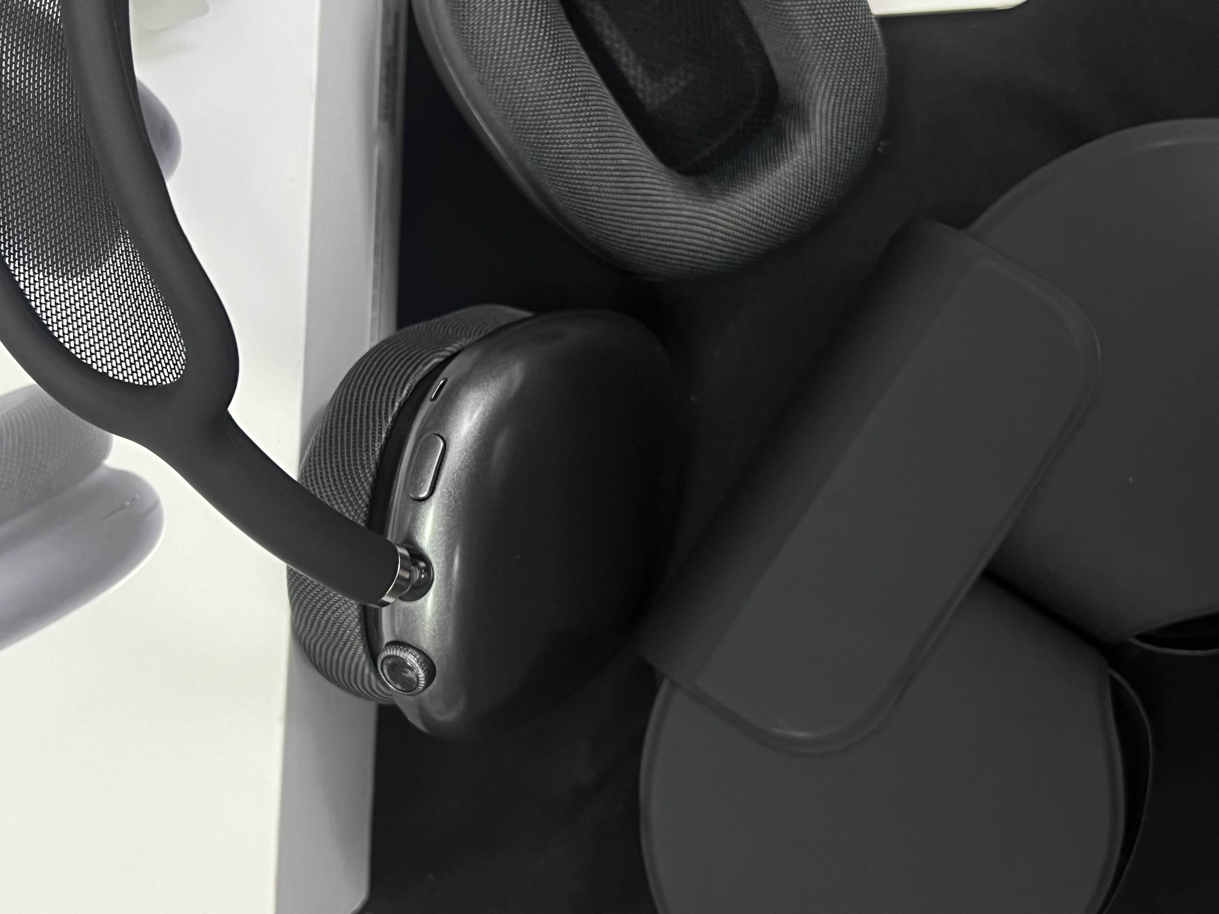 2 (2)_compressed.jpg